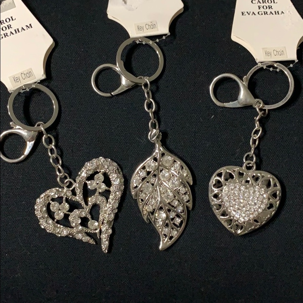🚨FREE Key Chain with any purchase of $25🚨